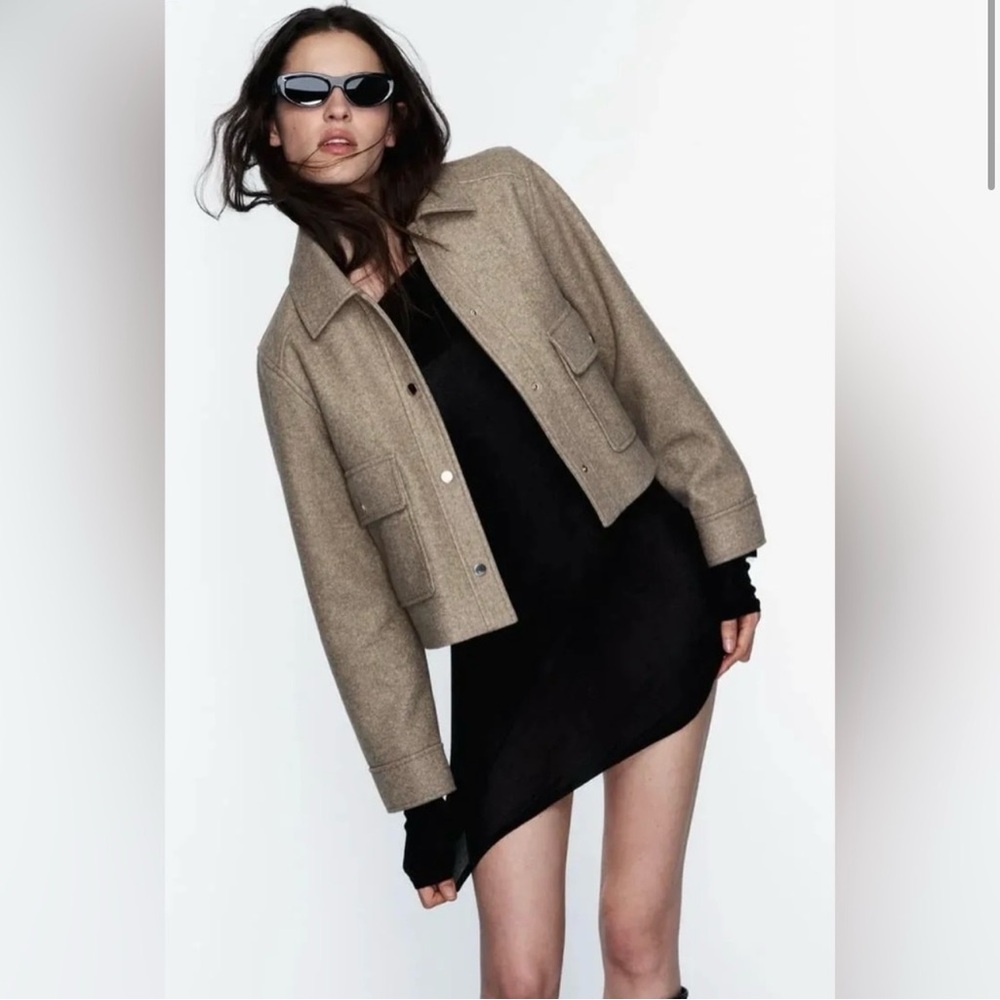 Zara Women’s Small Cropped Camel Jacket